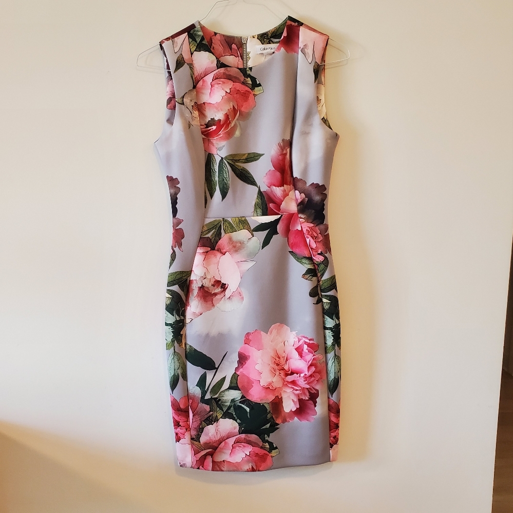 Calvin Klein Gray floral peonies Scuba dress size 8 from Bloomingdales